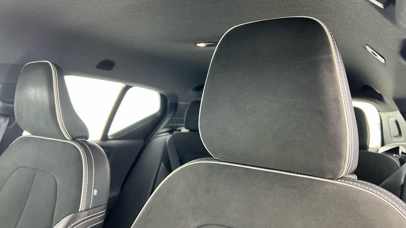 Used Volvo XC40 2022 for sale - 77081860: Photo 11