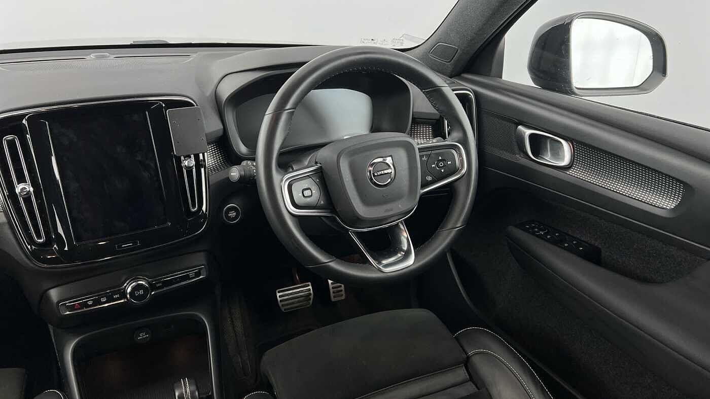 Used Volvo XC40 2022 for sale - 77081860: Photo 8