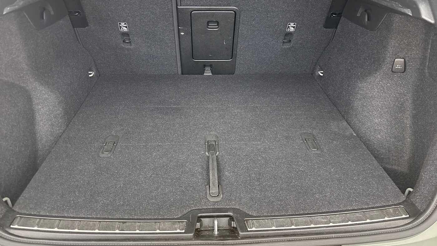 Used Volvo XC40 for sale - 77738628: Photo 5