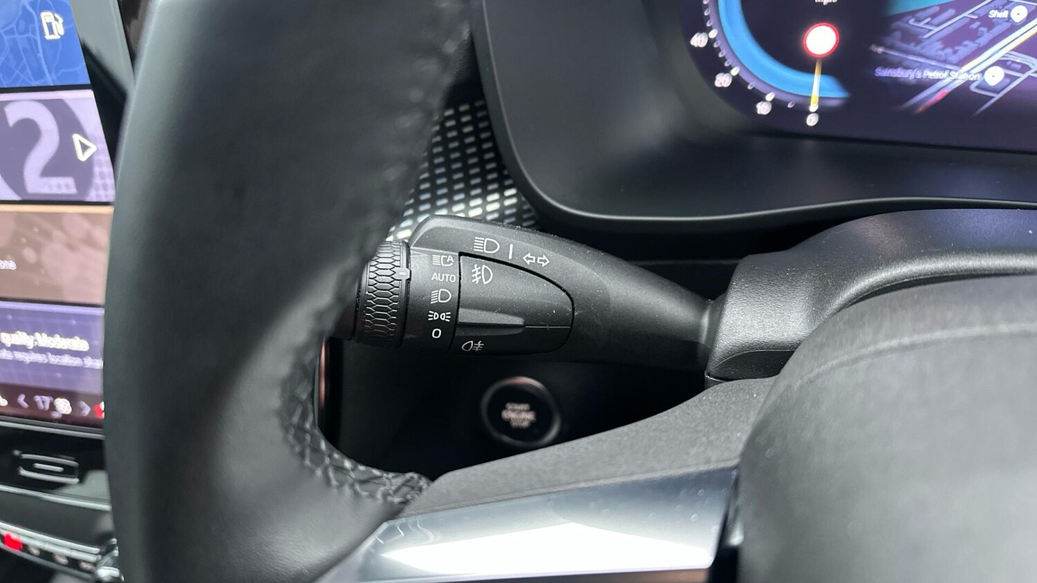 Used Volvo XC40 2023 for sale - 77672961: Photo 20