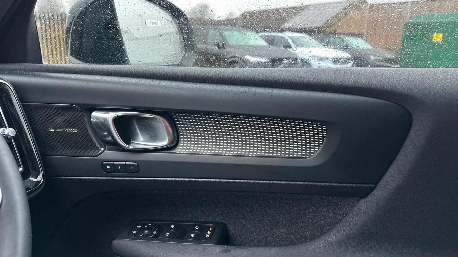 Used Volvo XC40 2023 for sale - 77672961: Photo 28