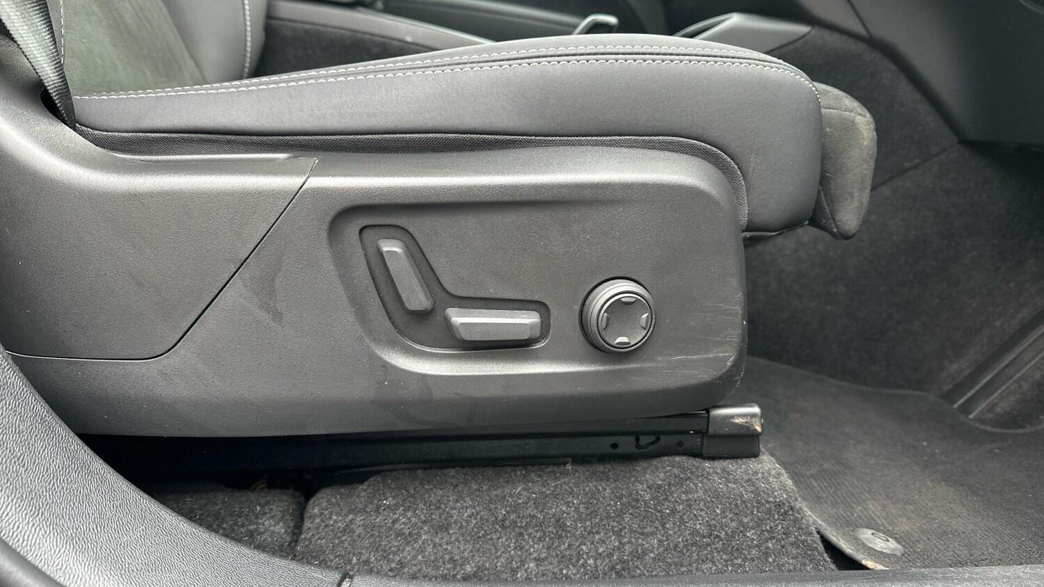 Used Volvo C40 for sale - 78136137: Photo 29