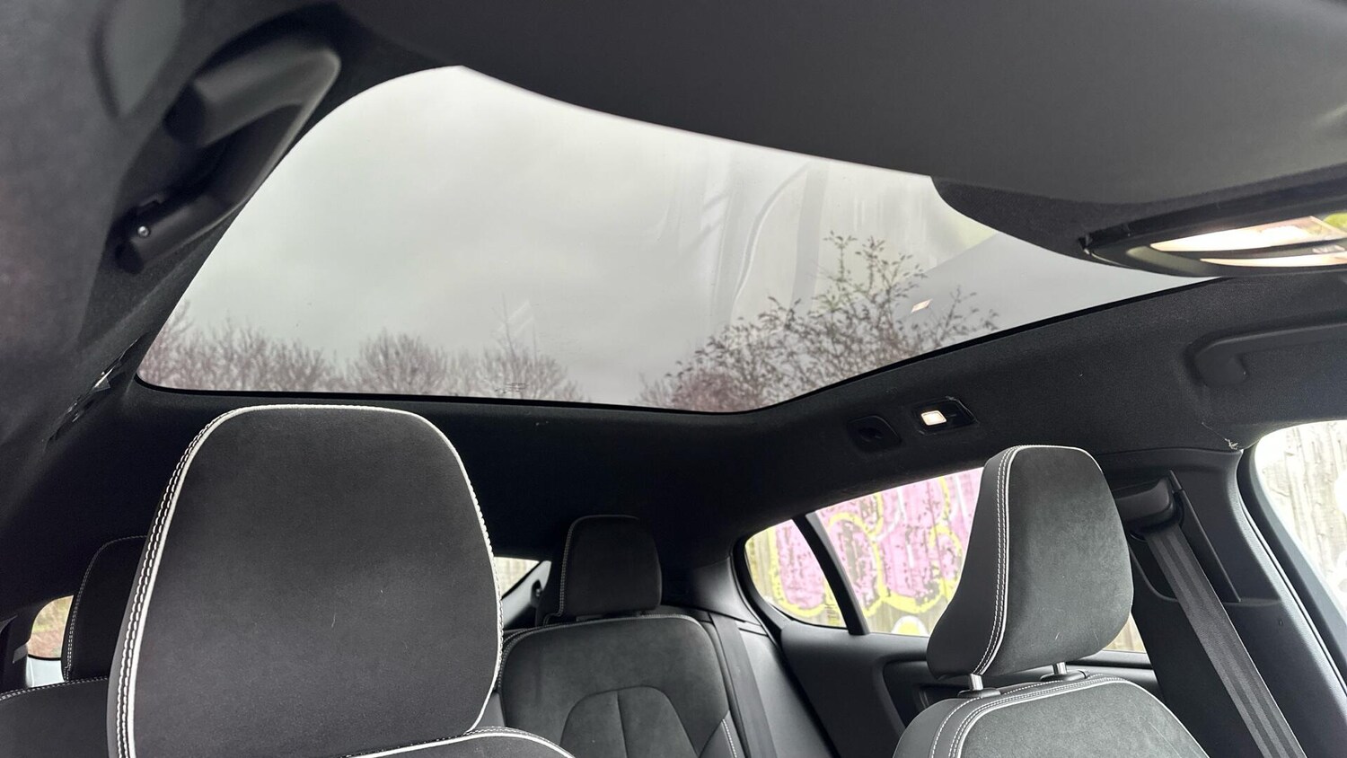 Used Volvo C40 for sale - 78136137: Photo 30