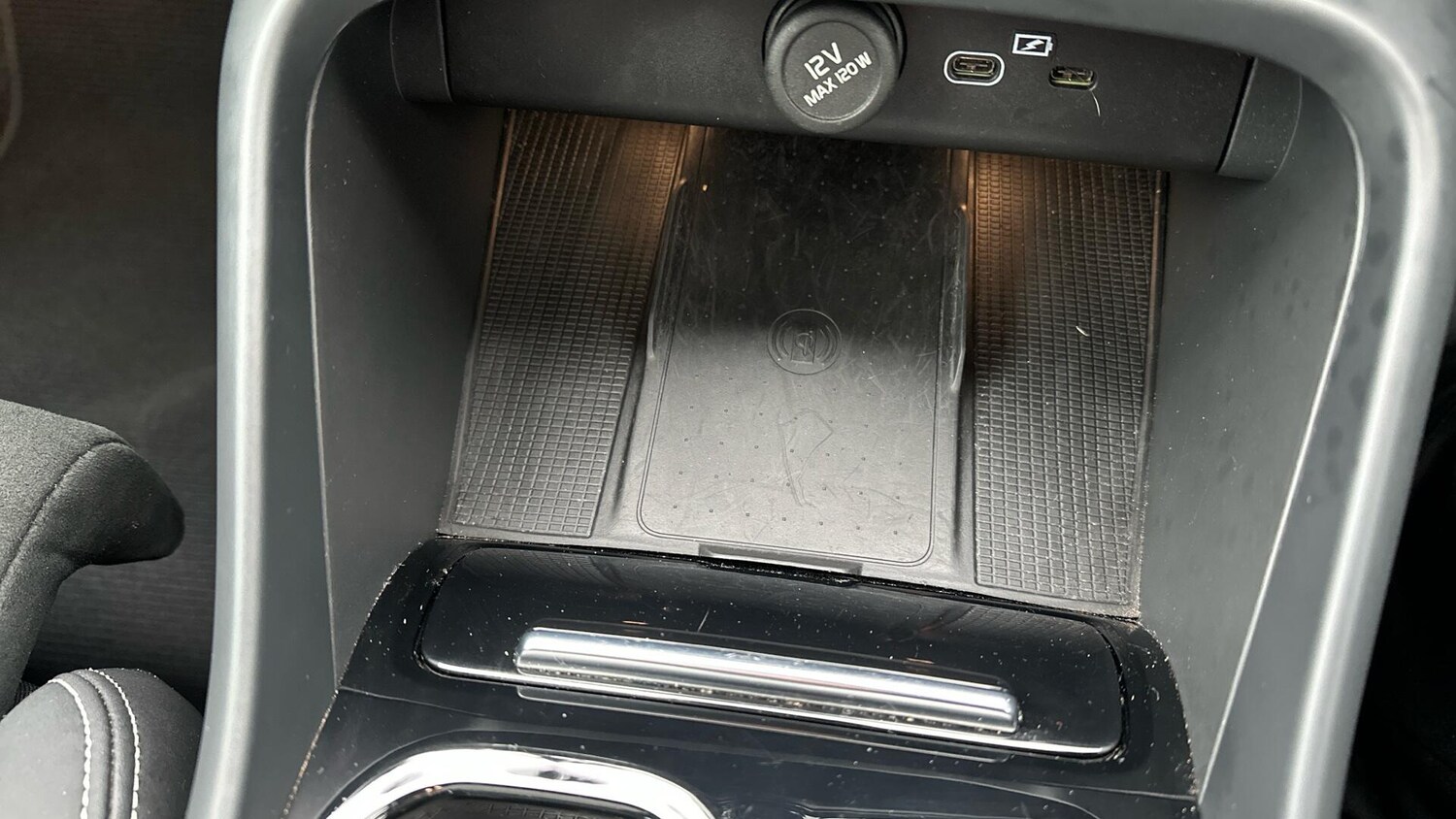 Used Volvo C40 for sale - 78136137: Photo 39