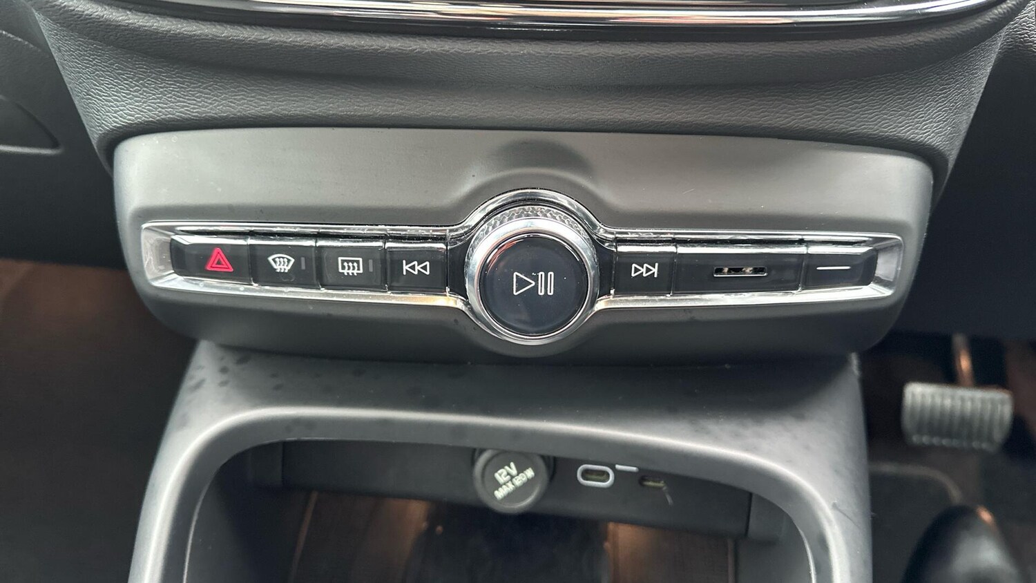 Used Volvo C40 for sale - 78136137: Photo 41