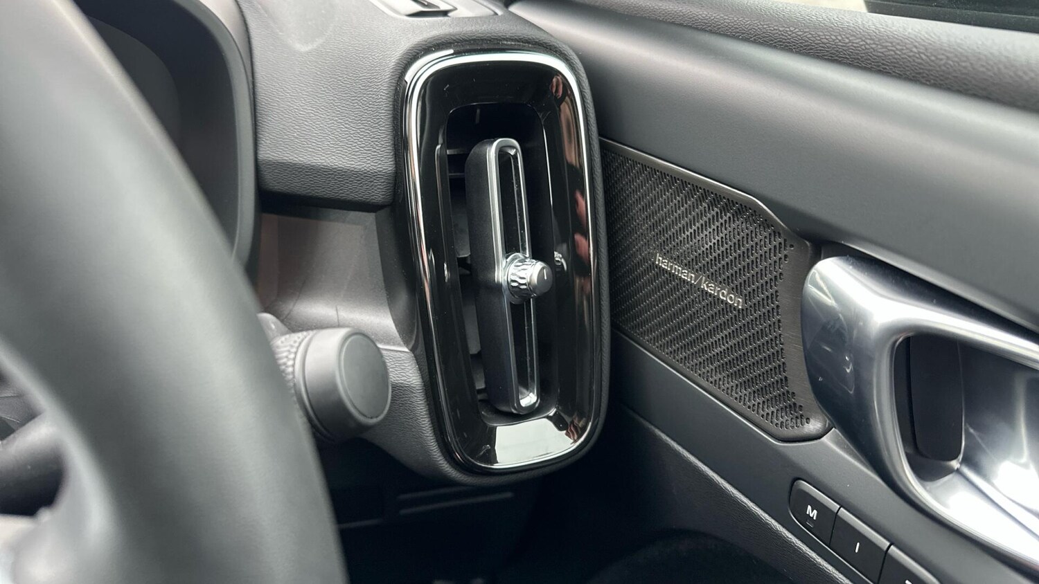 Used Volvo C40 for sale - 78136137: Photo 42