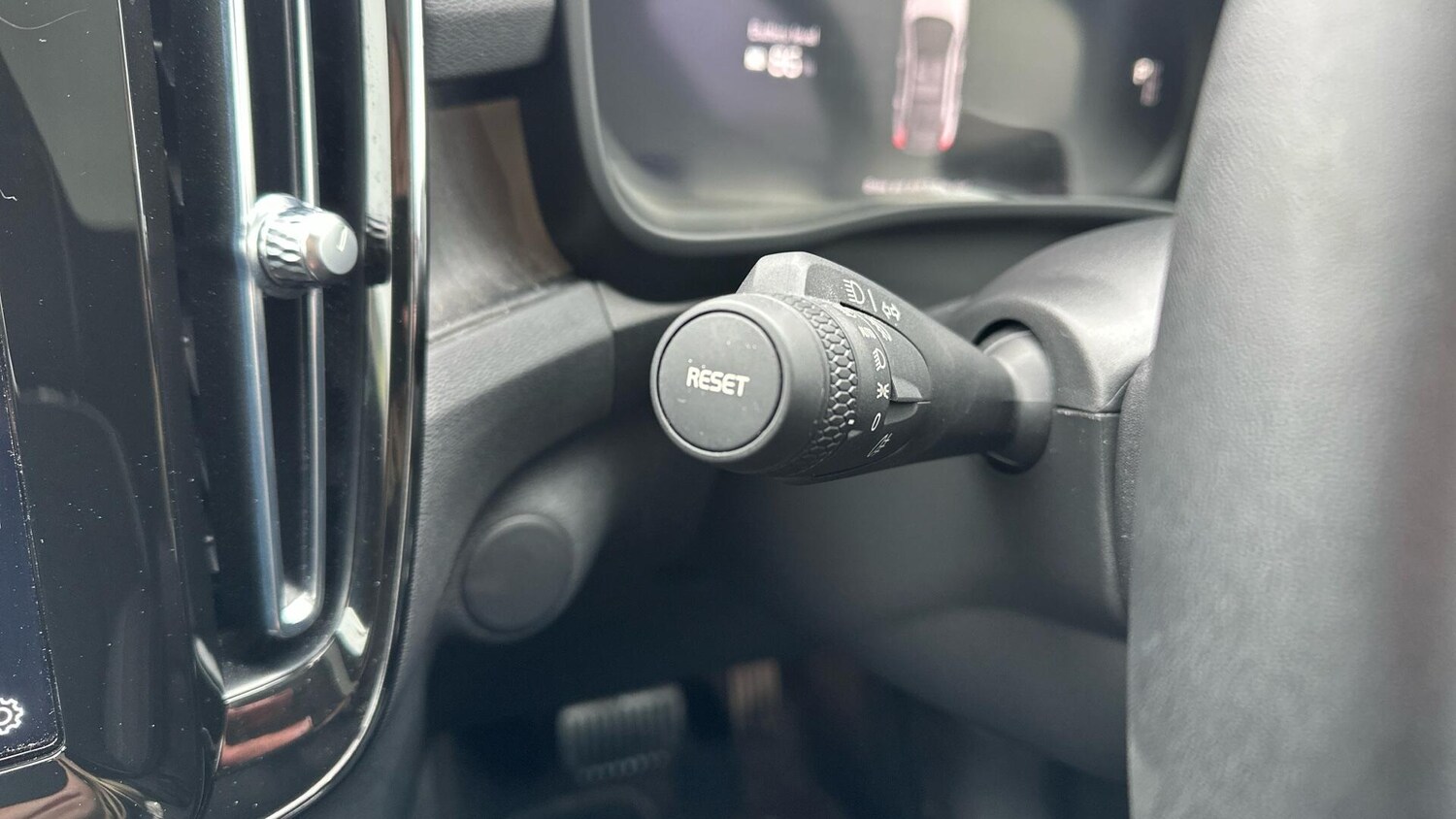 Used Volvo C40 for sale - 78136137: Photo 43