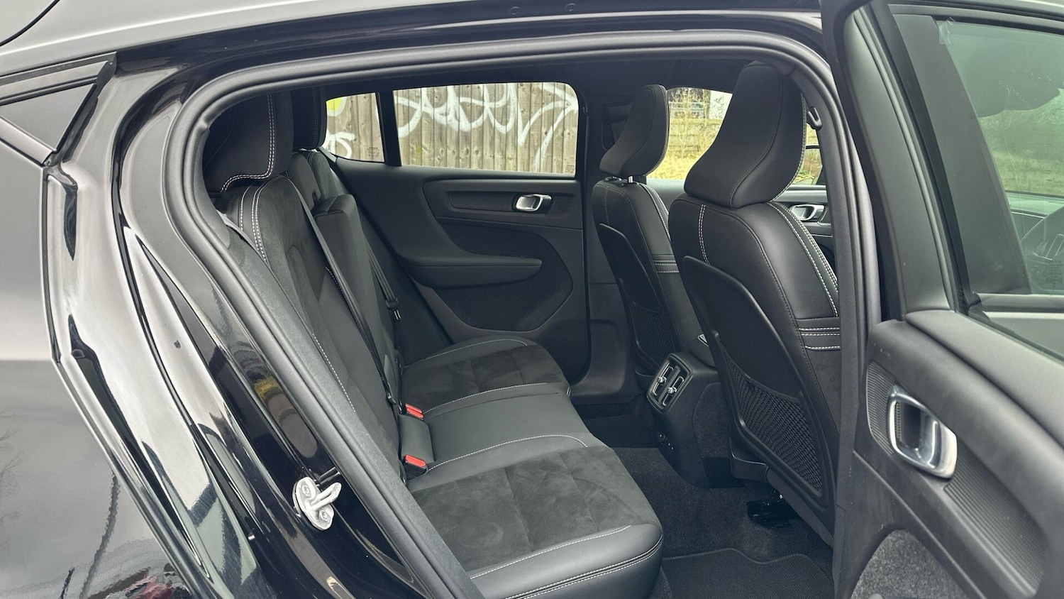 Used Volvo C40 for sale - 78136137: Photo 6