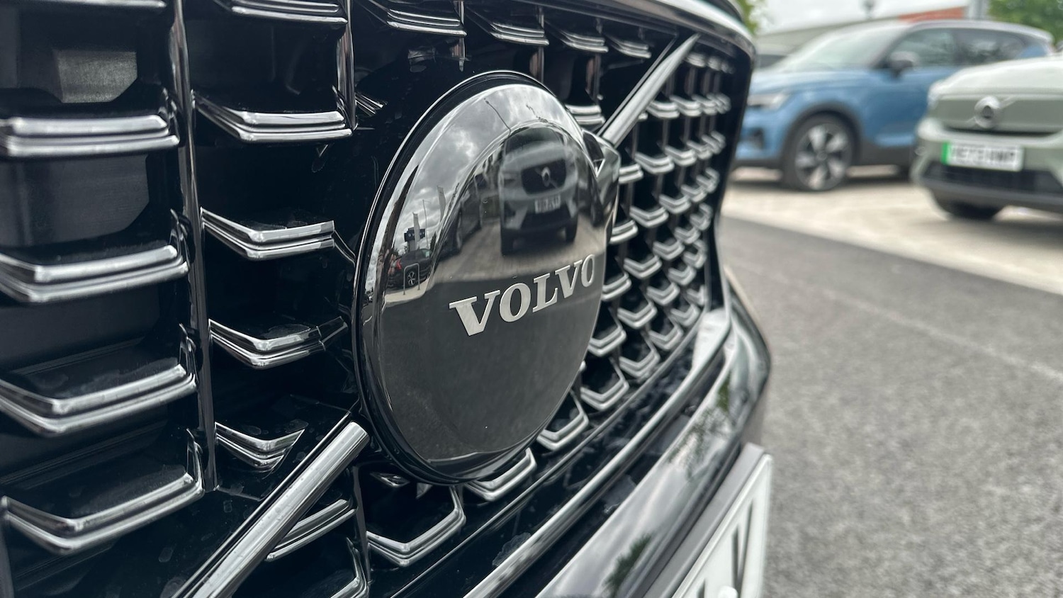 Used Volvo XC40 2025 for sale - 76441267: Photo 16