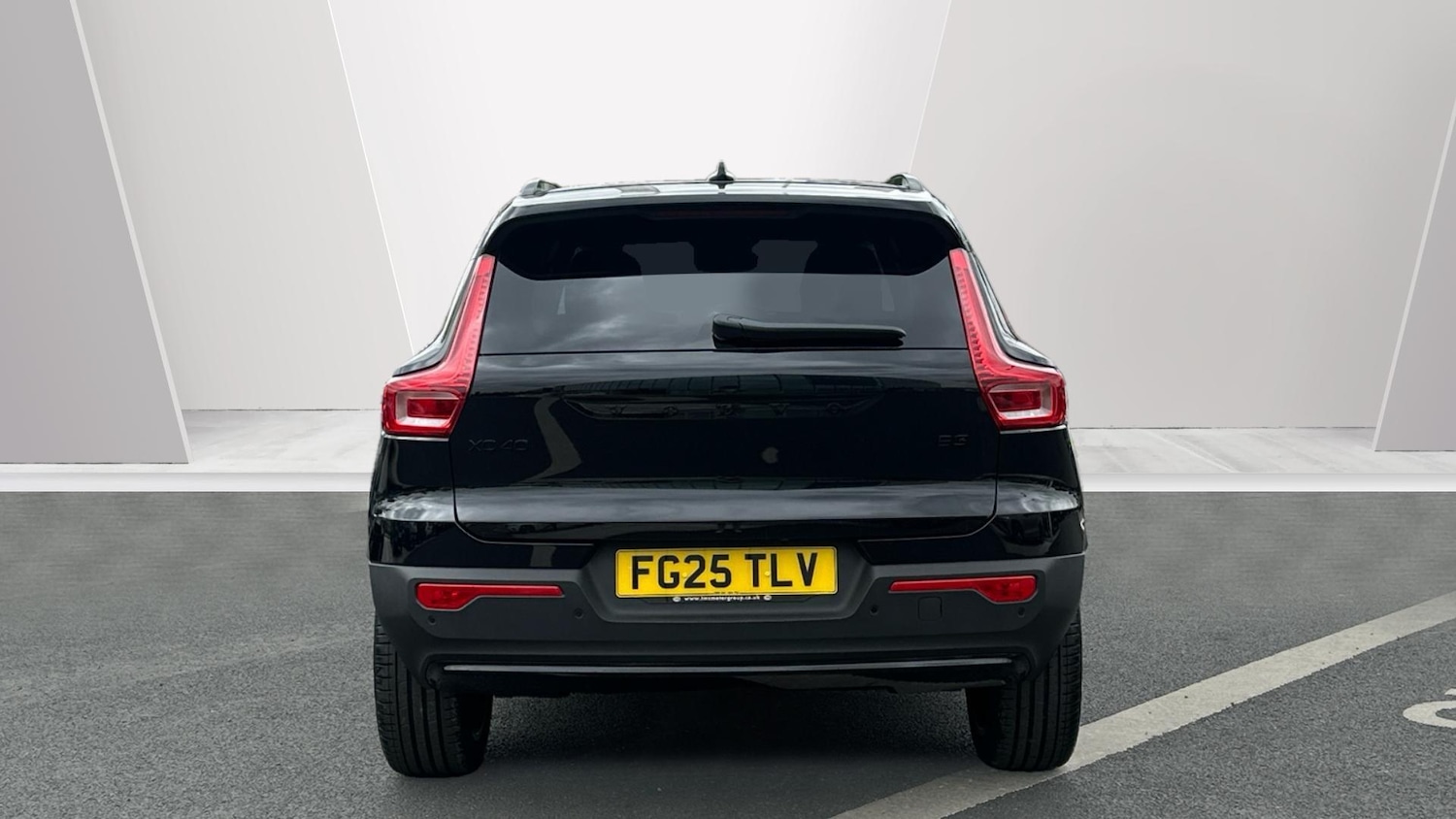 Used Volvo XC40 2025 for sale - 76441267: Photo 7