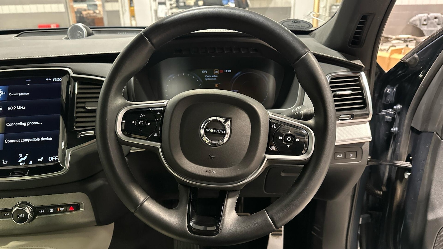 Used Volvo XC90 2021 for sale - 76633772: Photo 10