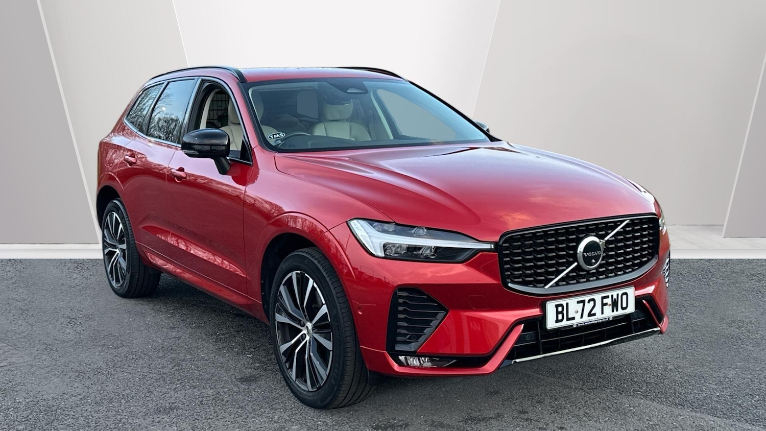 Used Volvo XC60 2022 for sale - 77672951: Photo 1