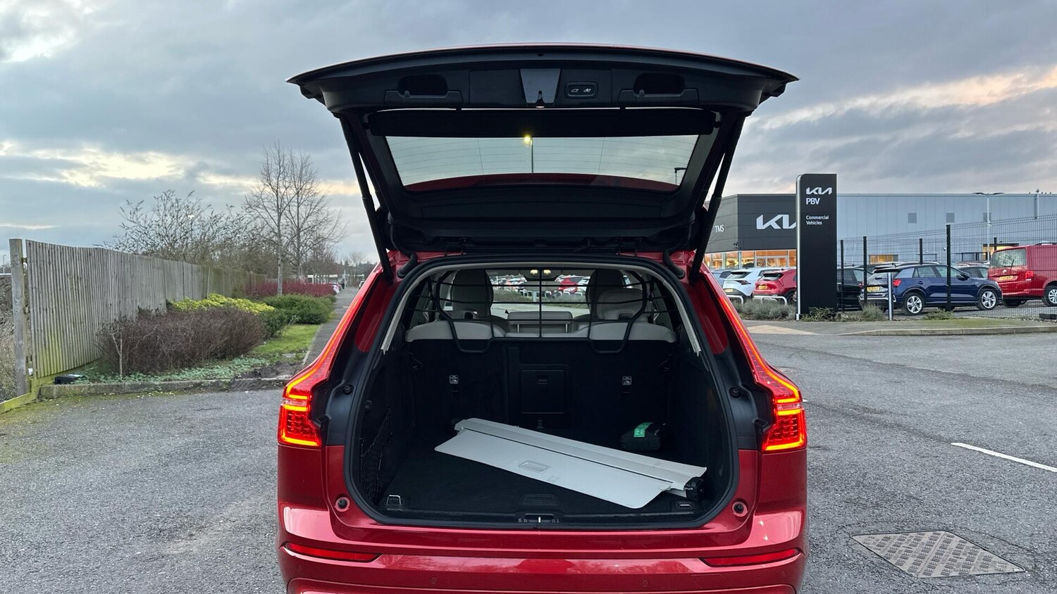 Used Volvo XC60 2022 for sale - 77672951: Photo 13