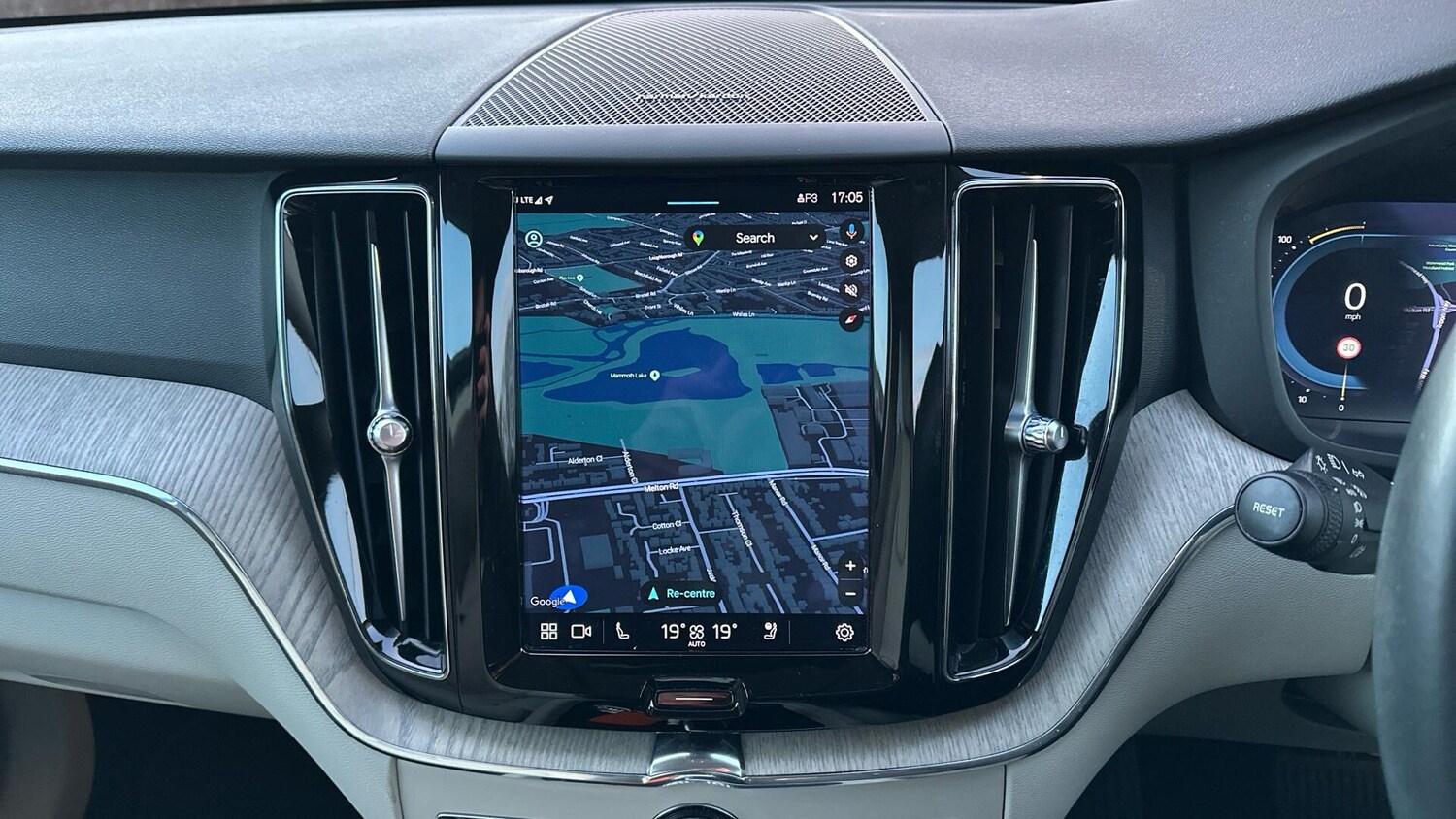 Used Volvo XC60 2022 for sale - 77672951: Photo 18