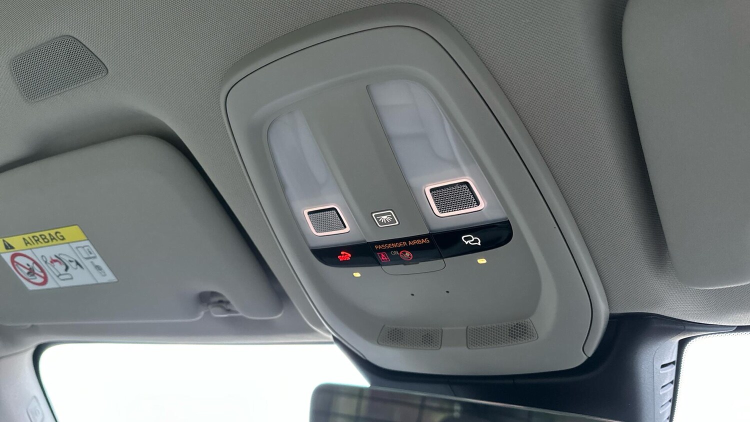 Used Volvo XC60 2022 for sale - 77672951: Photo 28