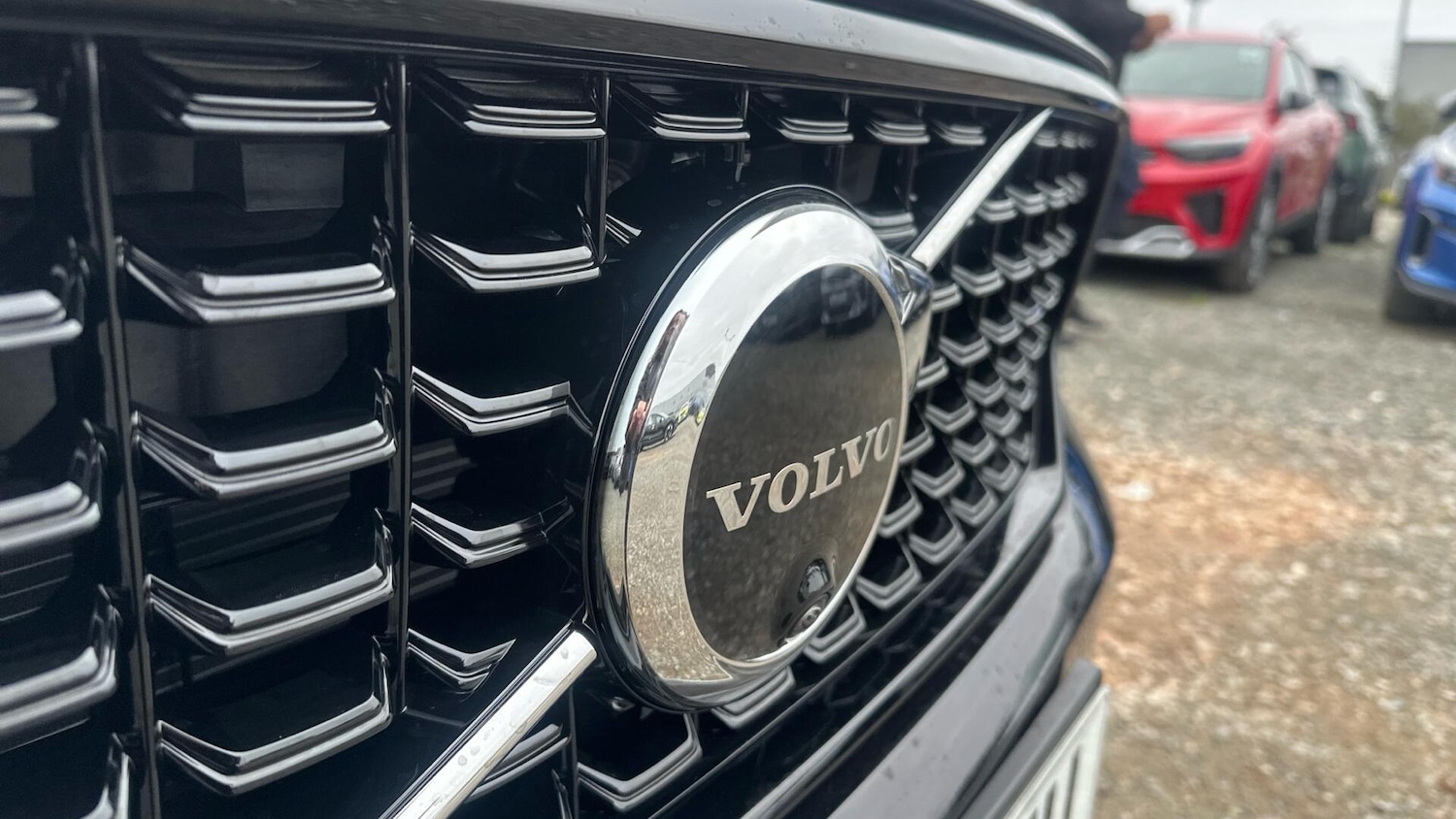 Used Volvo XC40 2025 for sale - 76337650: Photo 16