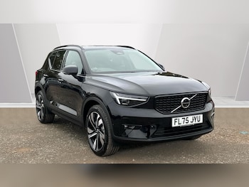 Used Volvo XC40 2025 for sale - 76337650: Photo