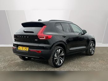 Used Volvo XC40 2025 for sale - 76337650: Photo