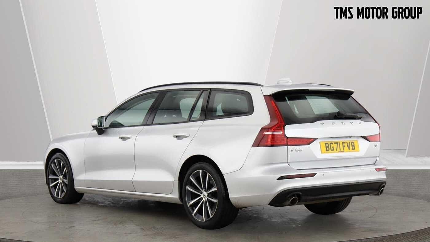 Used Volvo V60 2021 for sale - 77672989: Photo 3