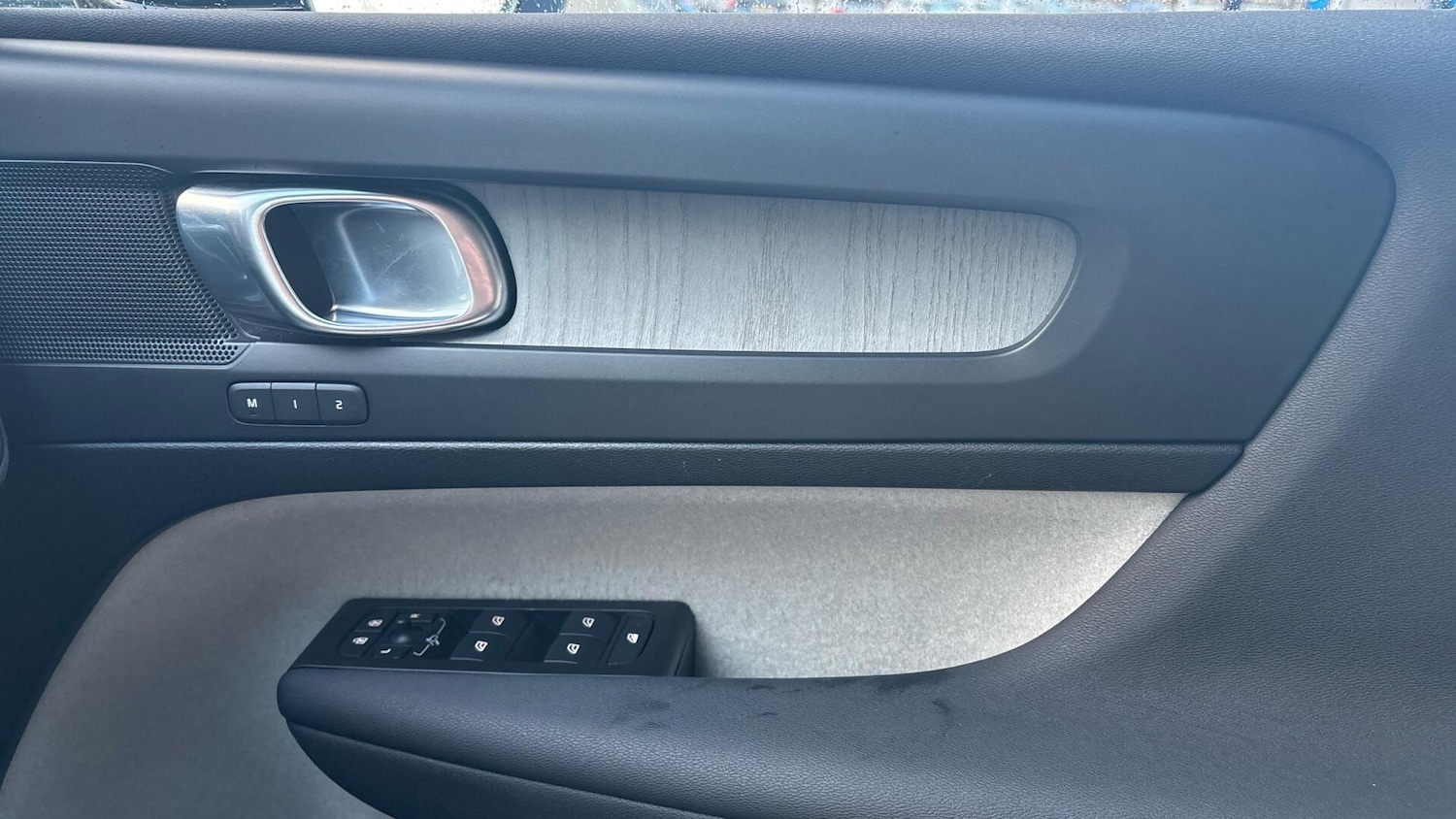 Used Volvo XC40 2021 for sale - 76714872: Photo 25