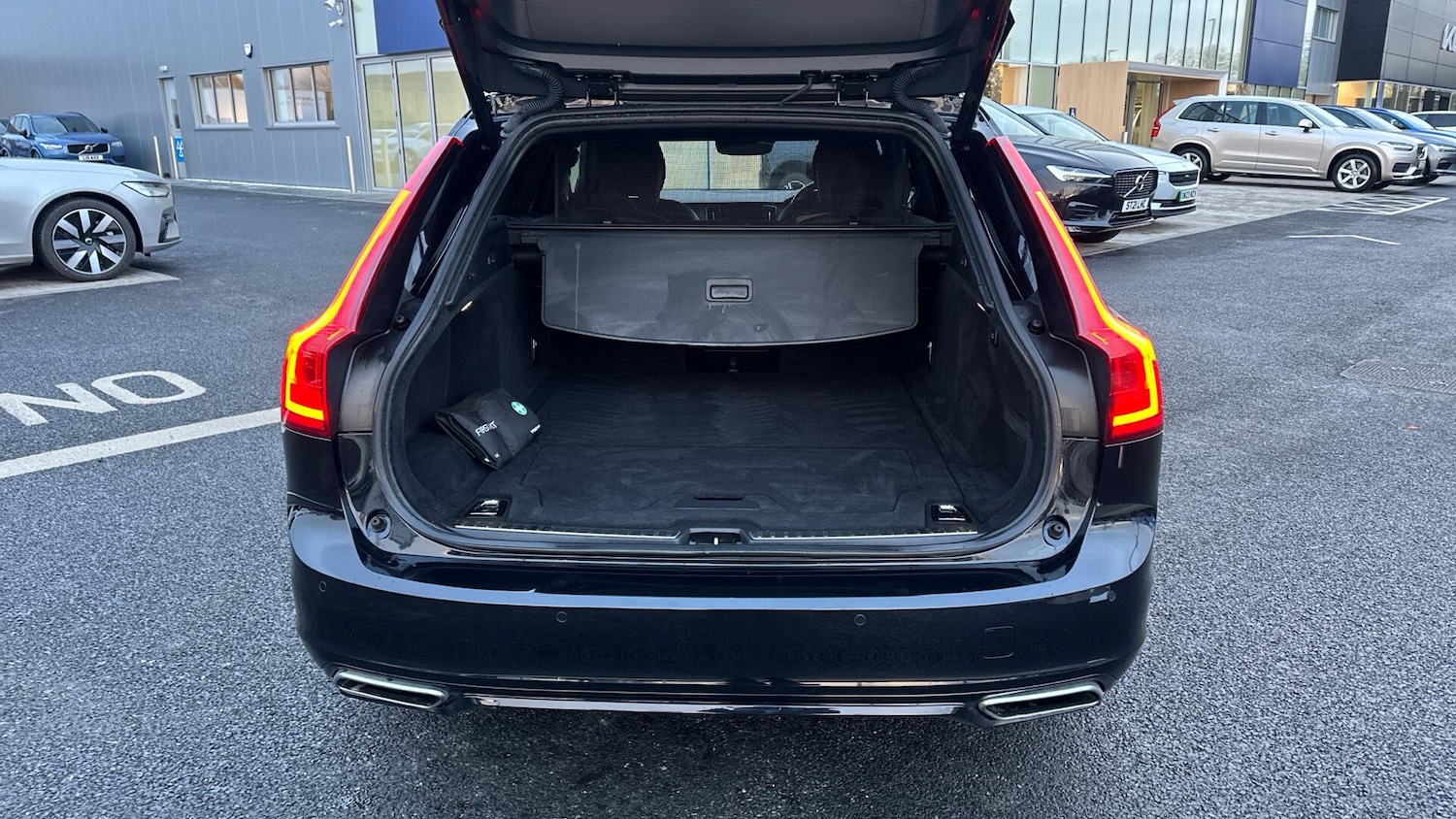 Used Volvo V90 2020 for sale - 77090978: Photo 13