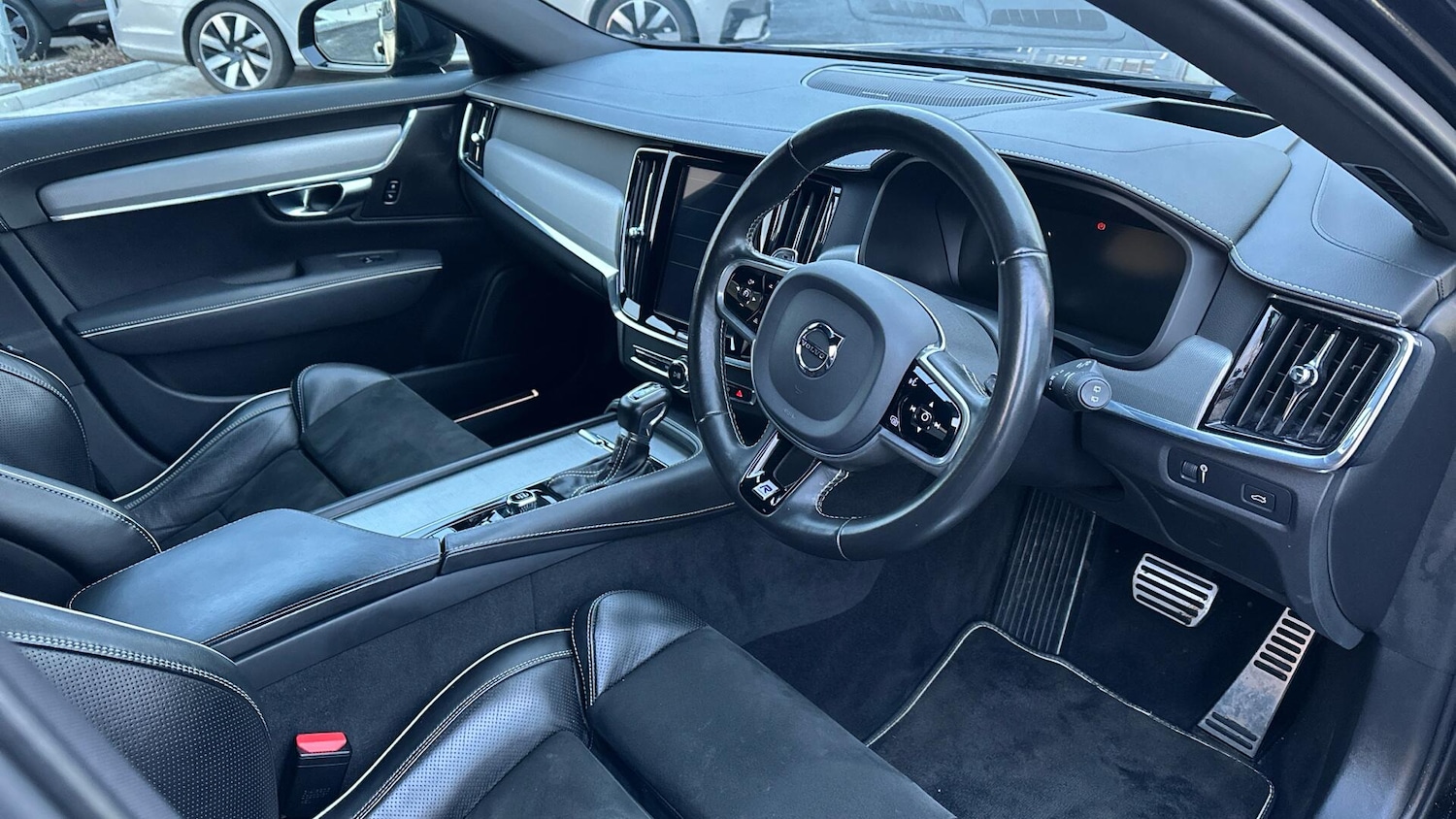 Used Volvo V90 2020 for sale - 77090978: Photo 4