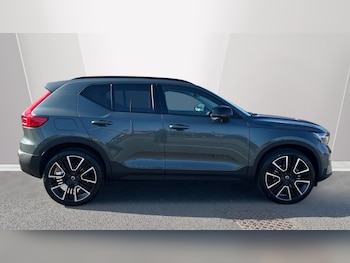 Used Volvo XC40 2026 for sale - 77824603: Photo