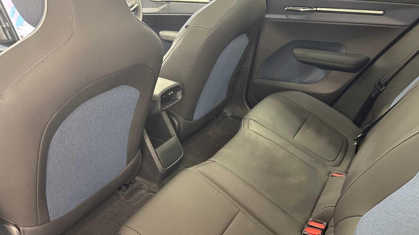 Used Volvo EX30 2025 for sale - 77015602: Photo 13