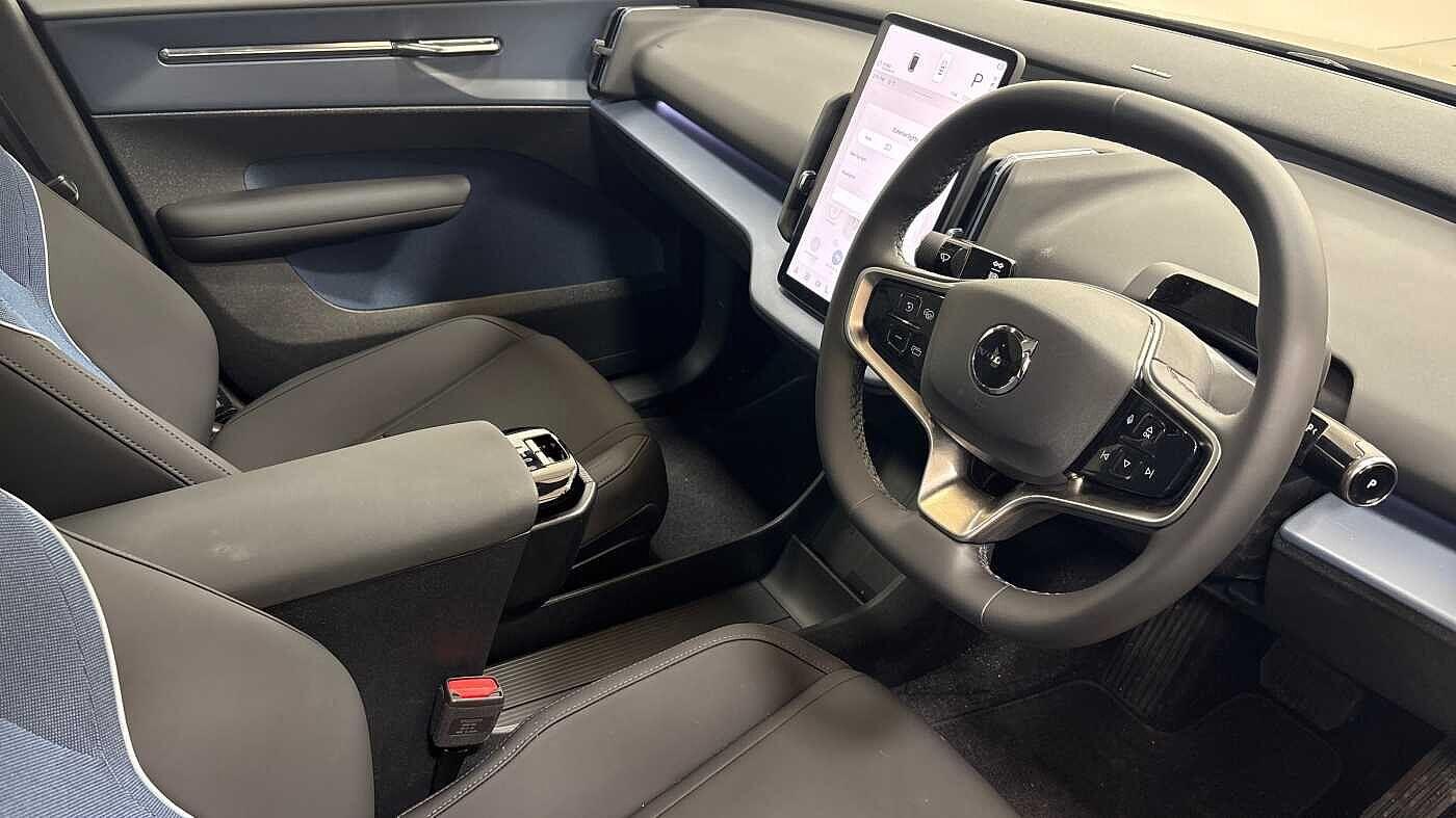 Used Volvo EX30 2025 for sale - 77015602: Photo 9