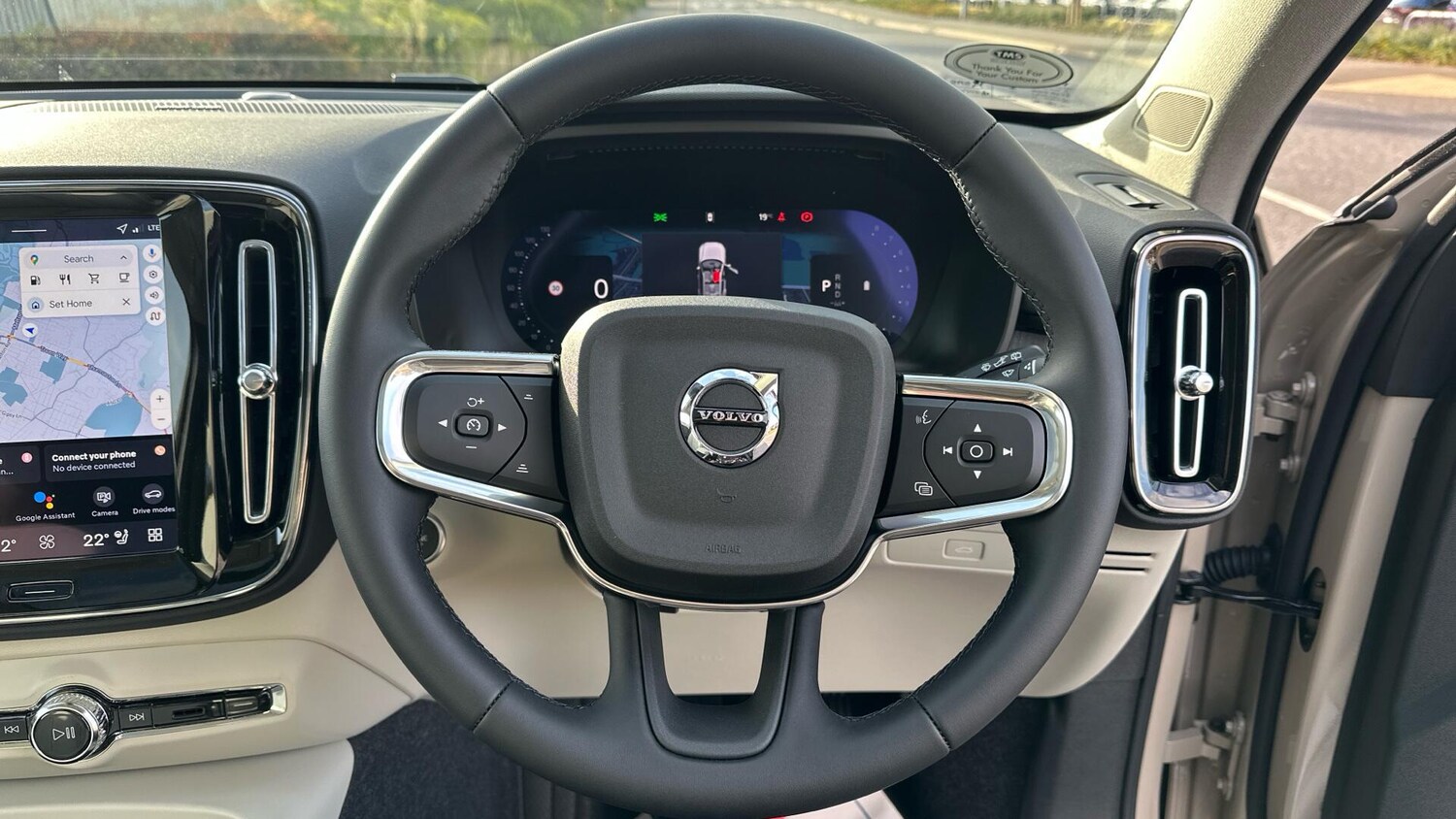 Used Volvo XC40 2025 for sale - 77672982: Photo 10