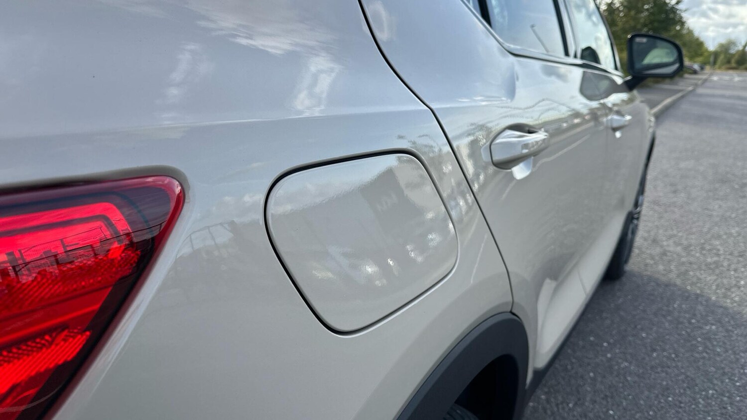 Used Volvo XC40 2025 for sale - 77672982: Photo 25