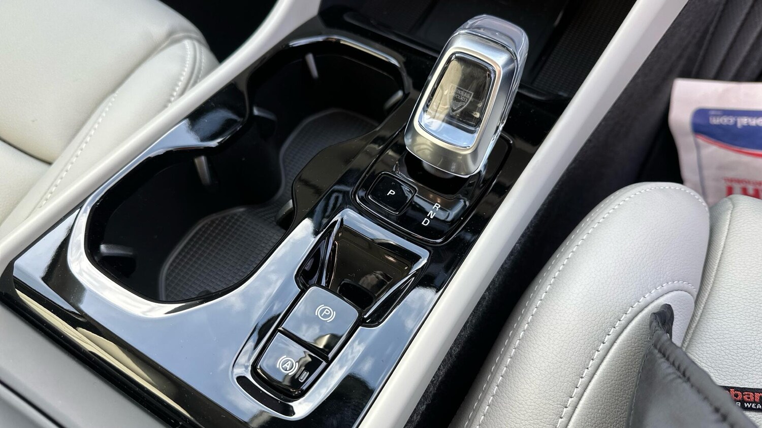 Used Volvo XC40 2025 for sale - 77672982: Photo 36