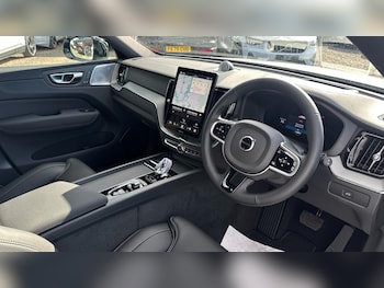 Used Volvo XC60 2025 for sale - 77672926: Photo