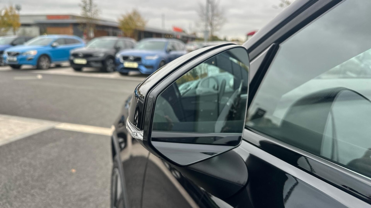 Used Volvo EX30 2025 for sale - 76380758: Photo 19