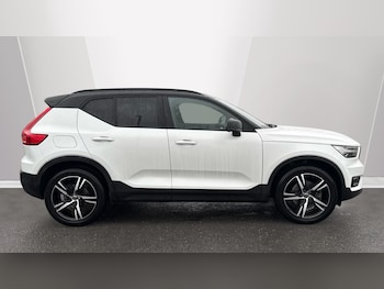 Used Volvo XC40 2021 for sale - 76850154: Photo