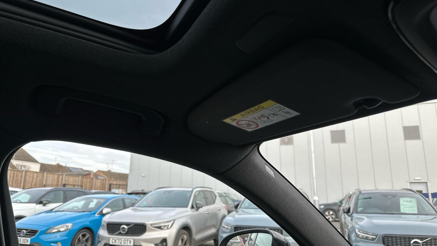 Used Volvo XC40 2022 for sale - 77672941: Photo 47