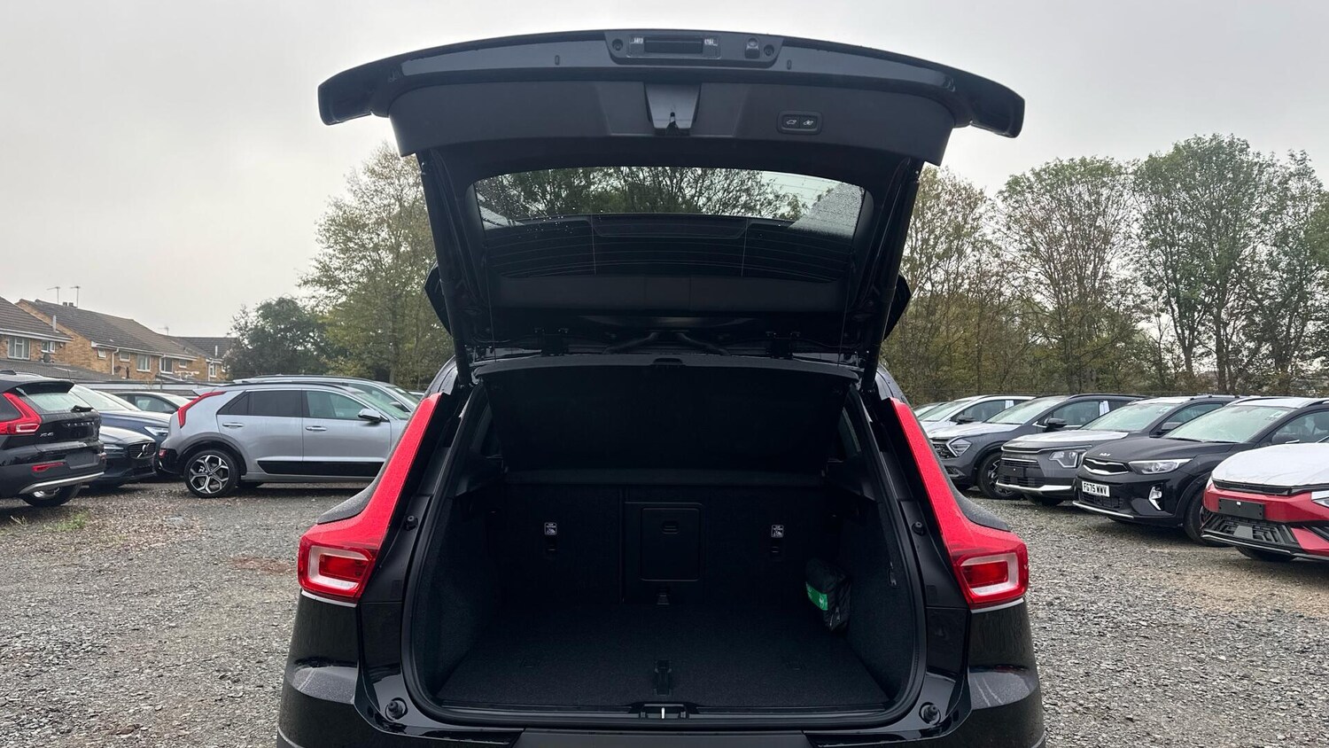 Used Volvo XC40 2025 for sale - 77673026: Photo 13