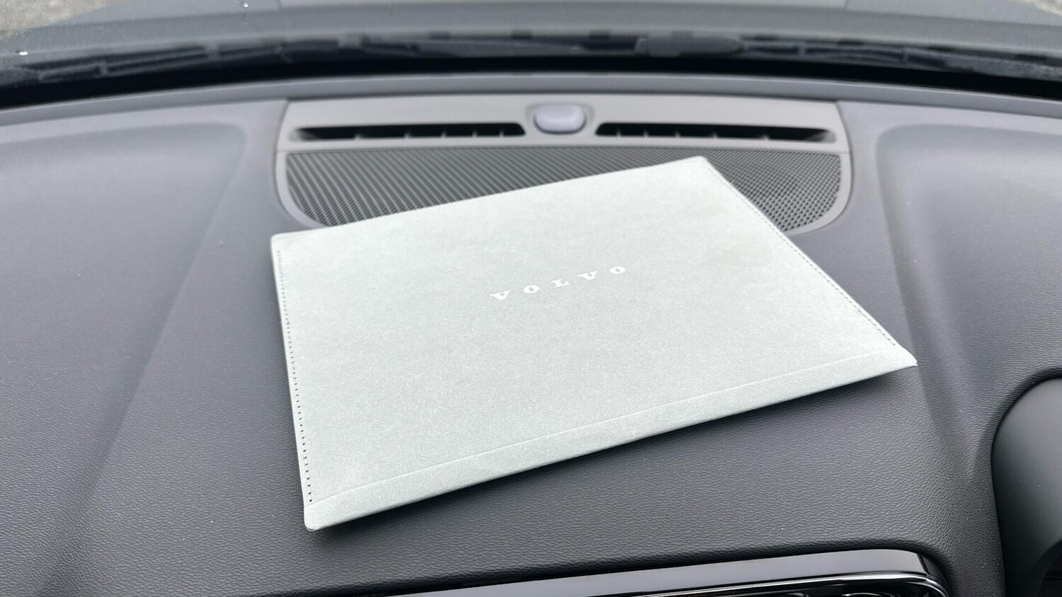 Used Volvo XC40 2025 for sale - 77673026: Photo 14