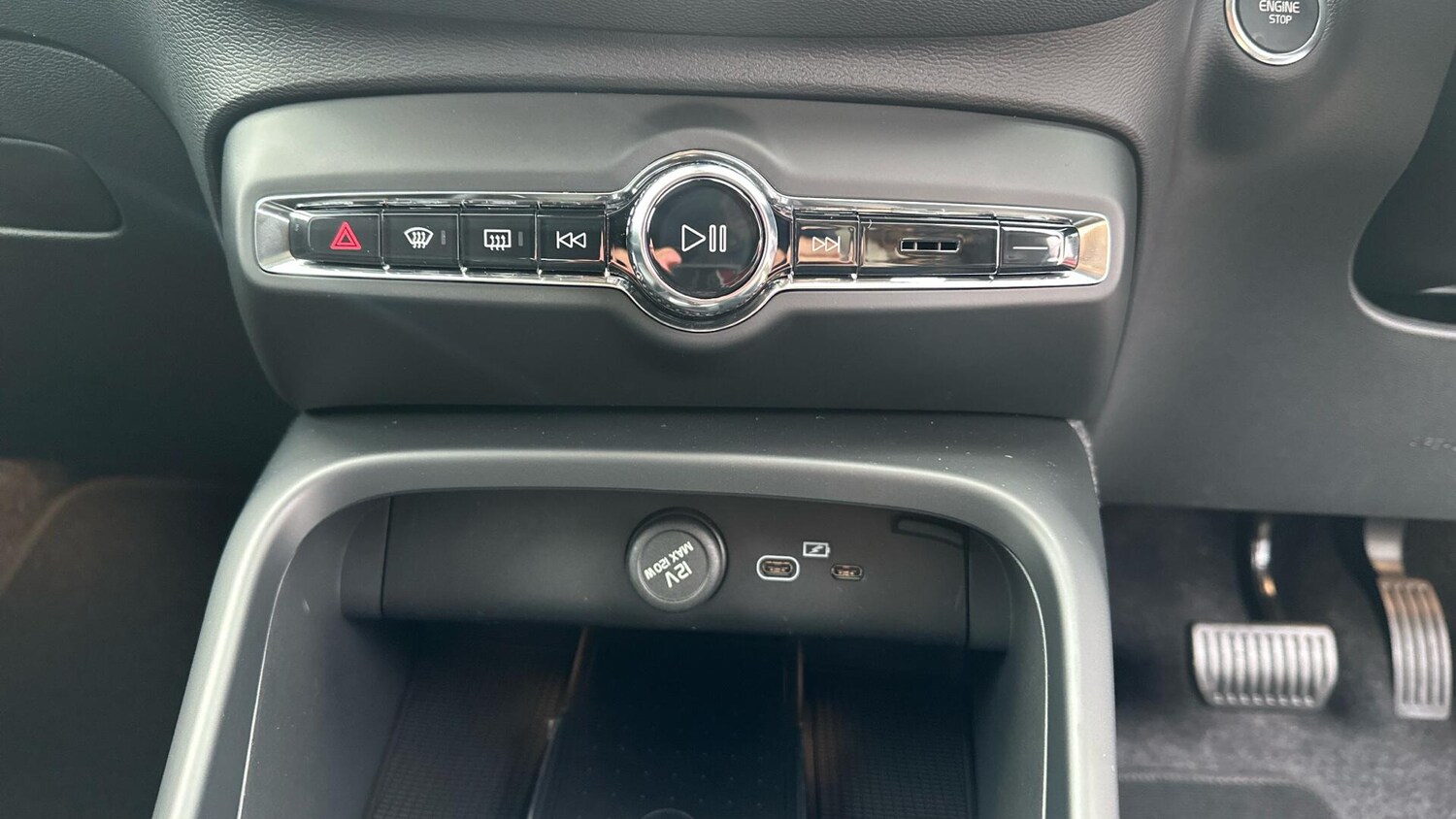 Used Volvo XC40 2025 for sale - 77673026: Photo 37