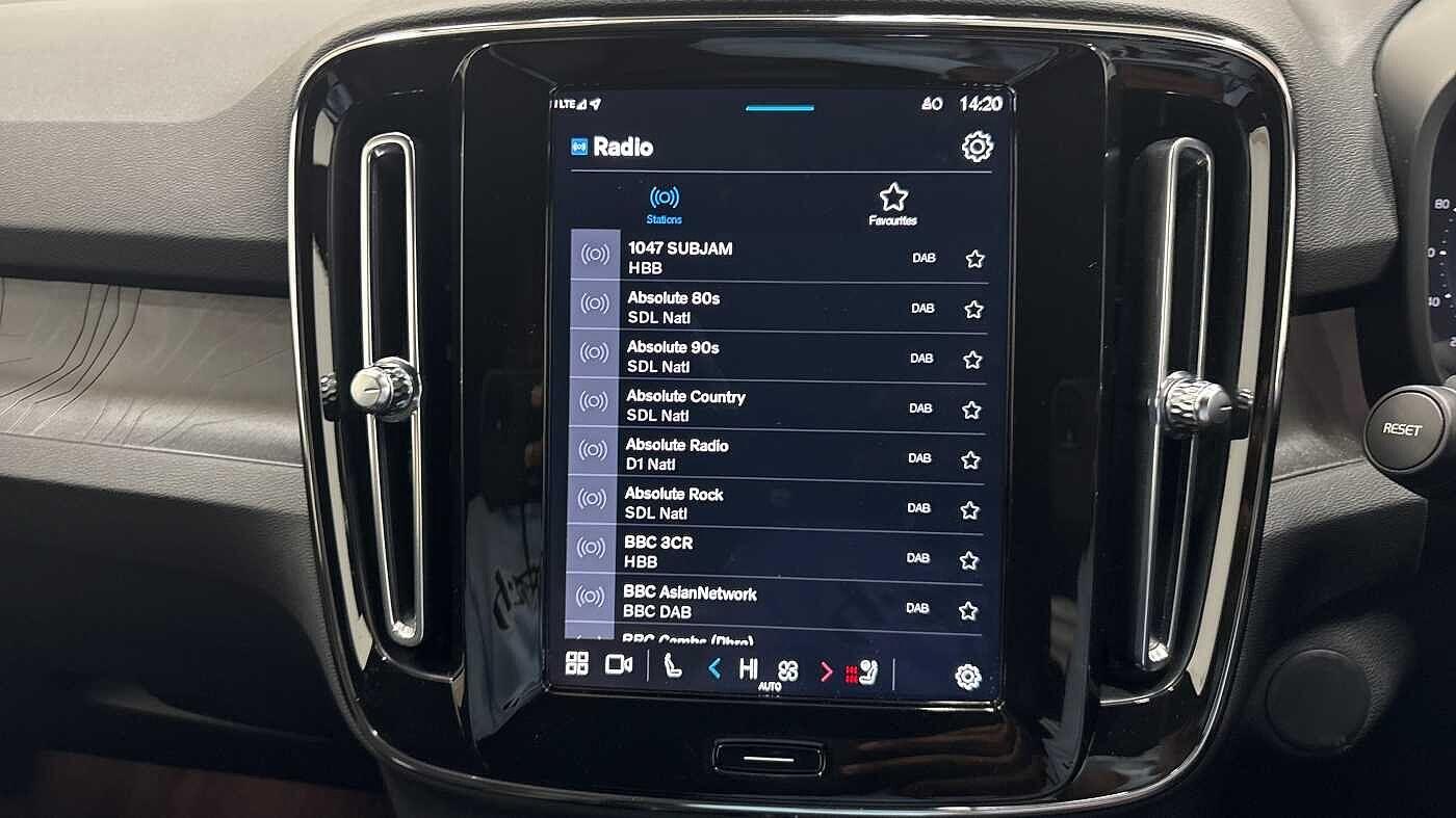 Used Volvo XC40 for sale - 77549960: Photo 36