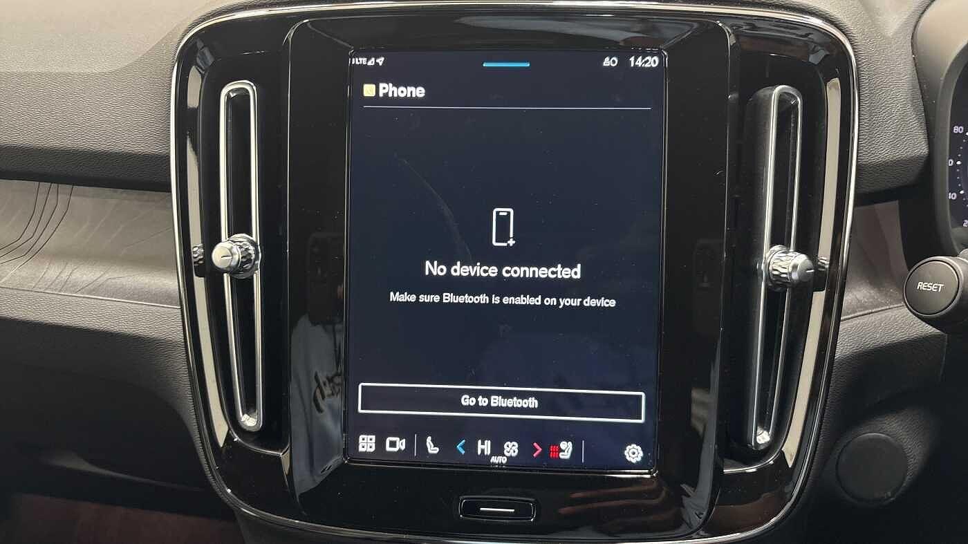 Used Volvo XC40 for sale - 77549960: Photo 37