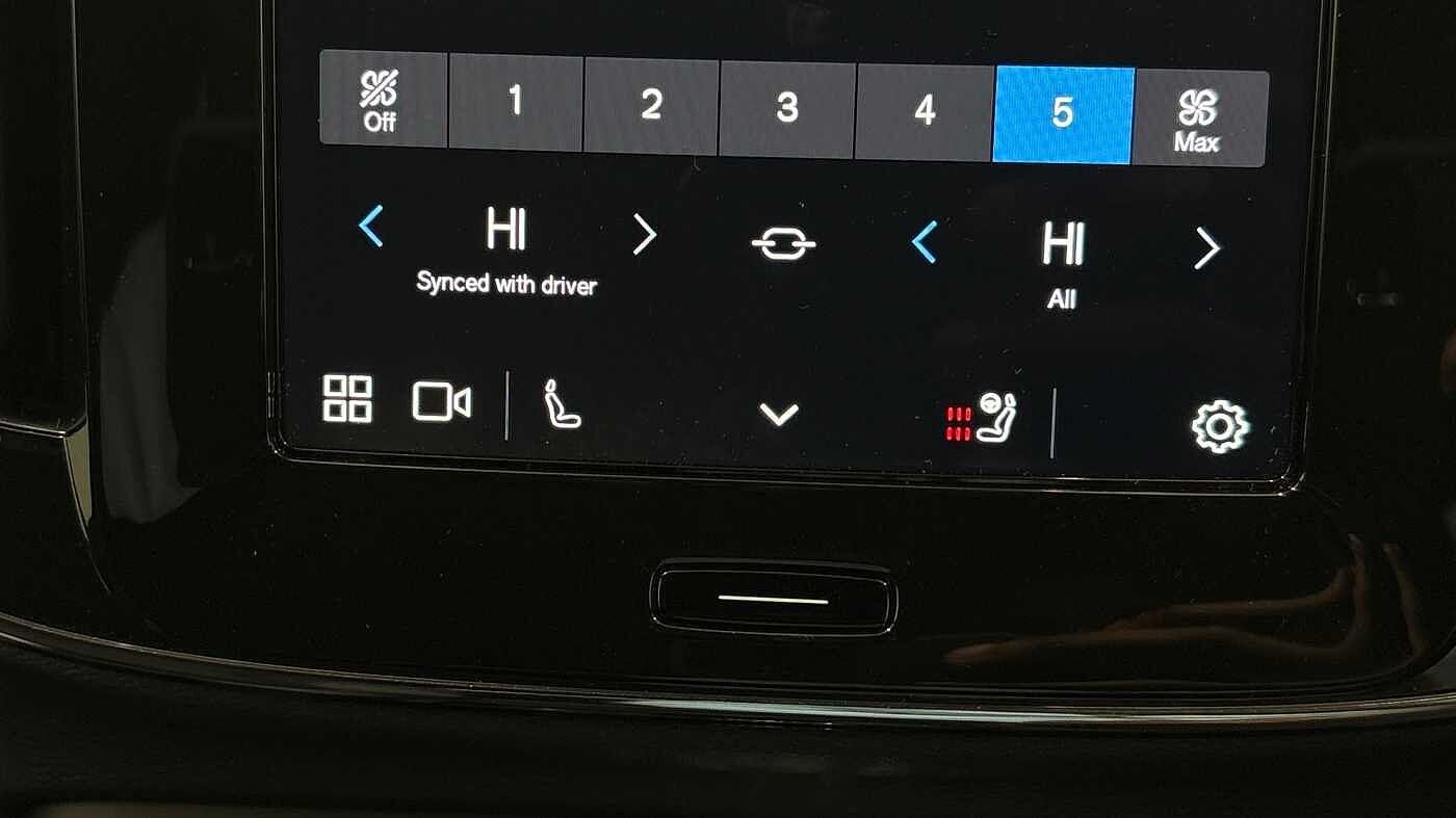 Used Volvo XC40 for sale - 77549960: Photo 39