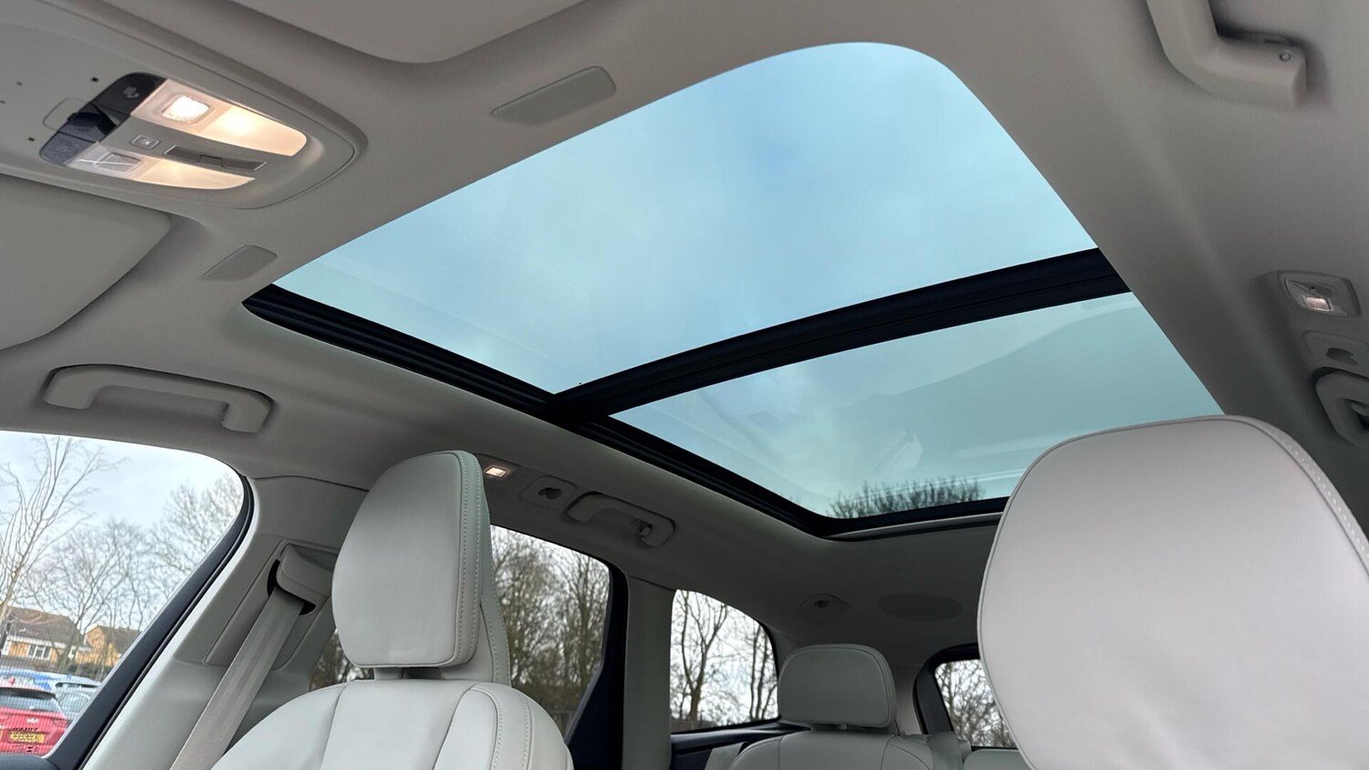 Used Volvo XC60 2025 for sale - 77672985: Photo 21