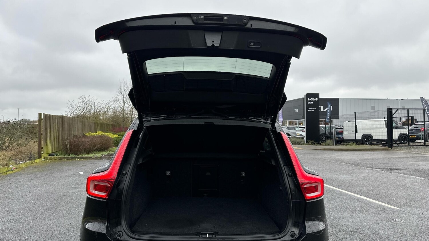 Used Volvo XC40 2021 for sale - 77672996: Photo 13