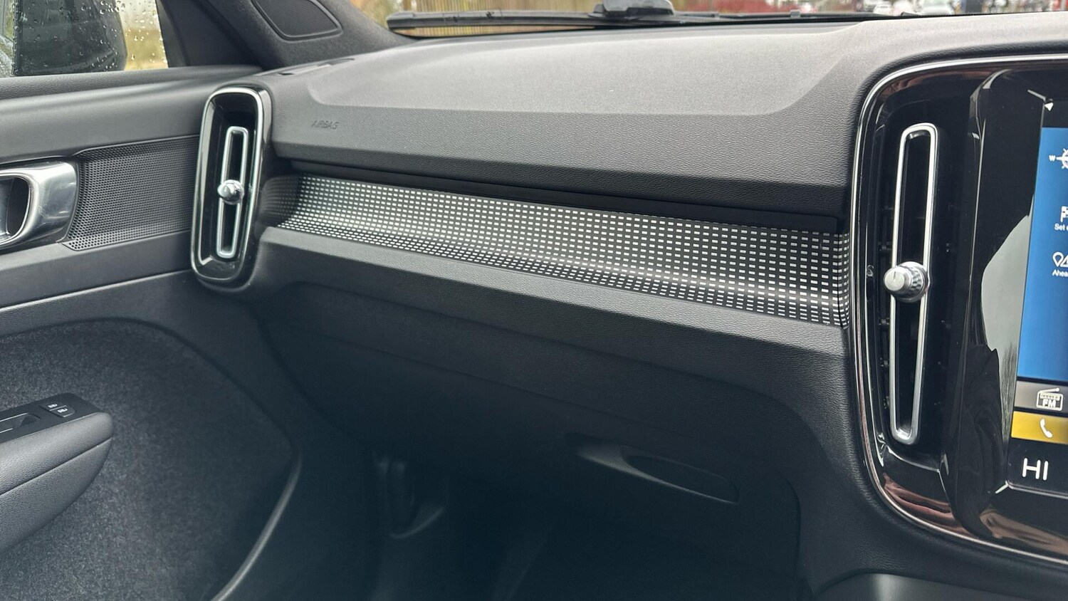 Used Volvo XC40 2021 for sale - 77672996: Photo 38