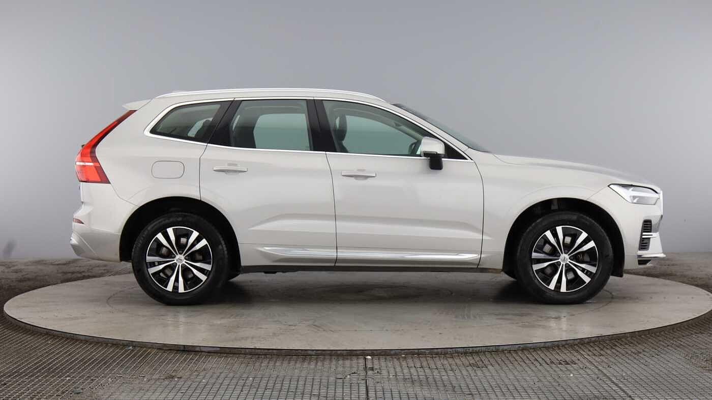 Used Volvo XC60 2021 for sale - 76607285: Photo 2