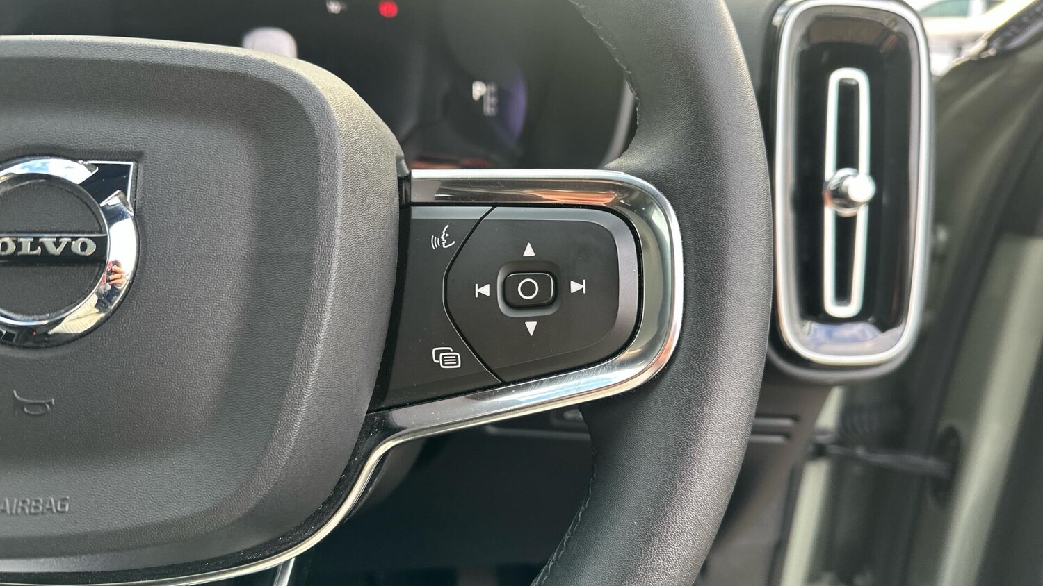 Used Volvo C40 2022 for sale - 77723015: Photo 31