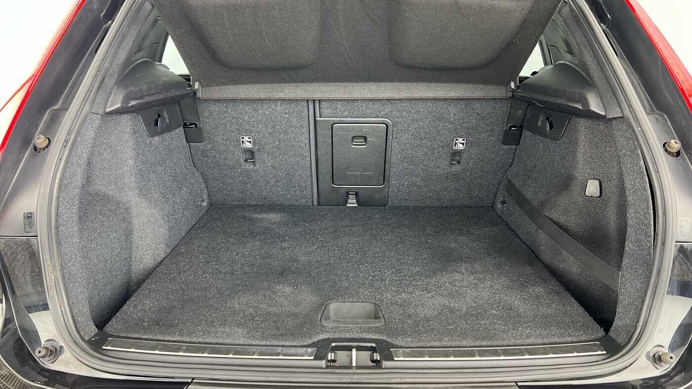 Used Volvo XC40 2020 for sale - 76701770: Photo 5