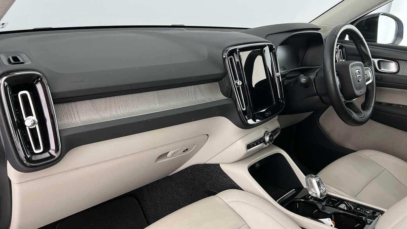 Used Volvo XC40 2020 for sale - 76701770: Photo 6