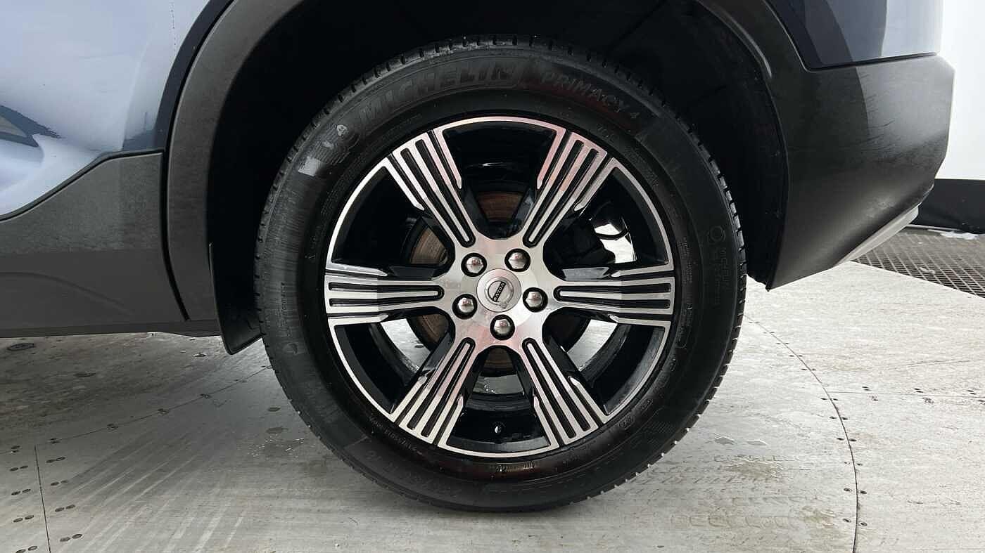 Used Volvo XC40 2022 for sale - 77081699: Photo 4